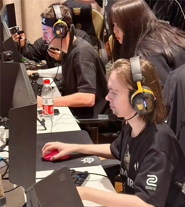 TNL 晋级2025年欧洲电子竞技锦标赛决赛