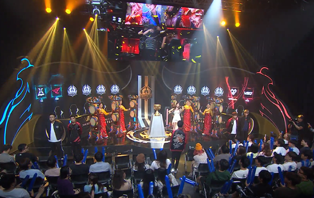 IEM科隆2024：再次书写奇迹翻盘史诗！FaZe击败Liquid晋级淘汰赛