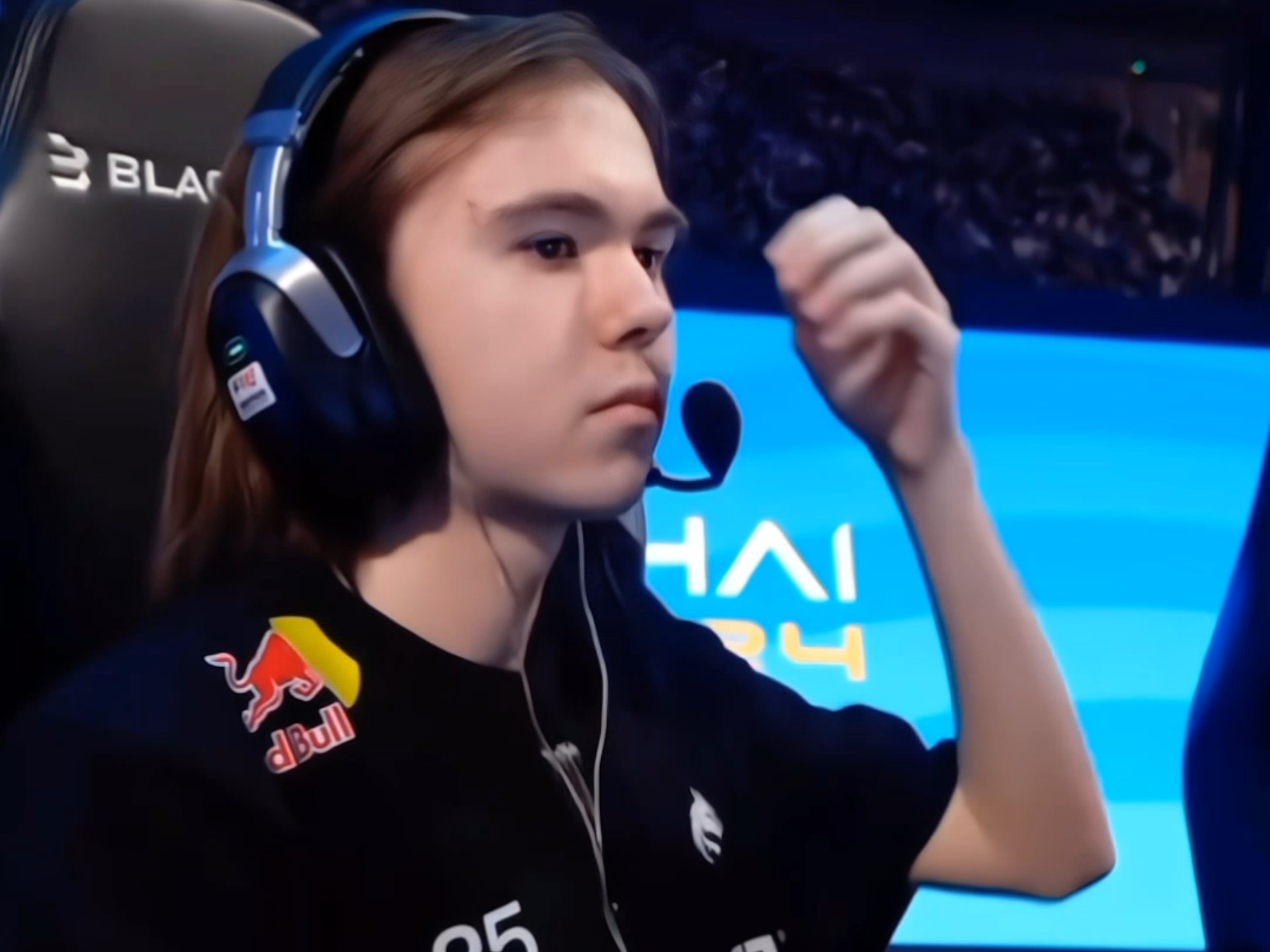 猎鹰队将对阵 FaZe，Aurora 将迎战 FURIA Esports 争夺 FISSURE Playground 2 淘汰赛名额